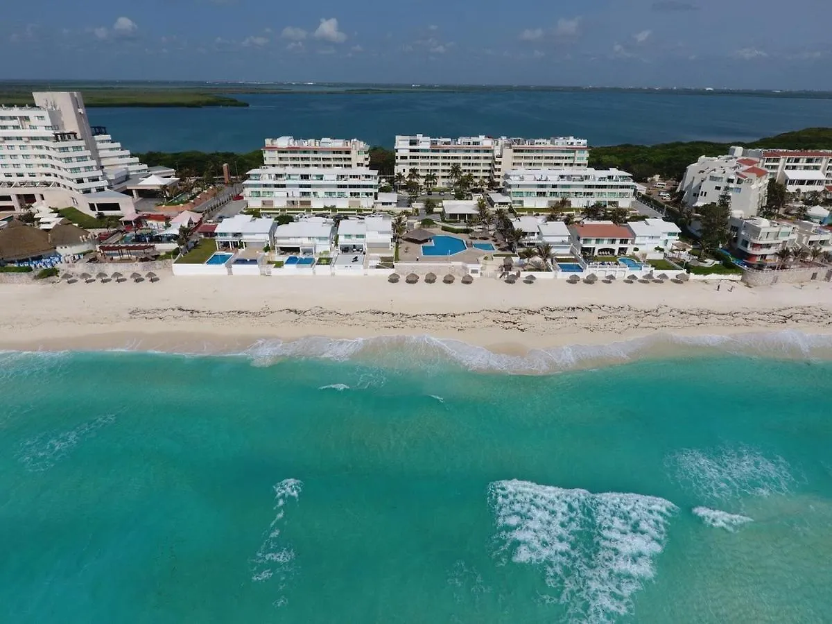 Cancun Beach Aparthotel Brisas